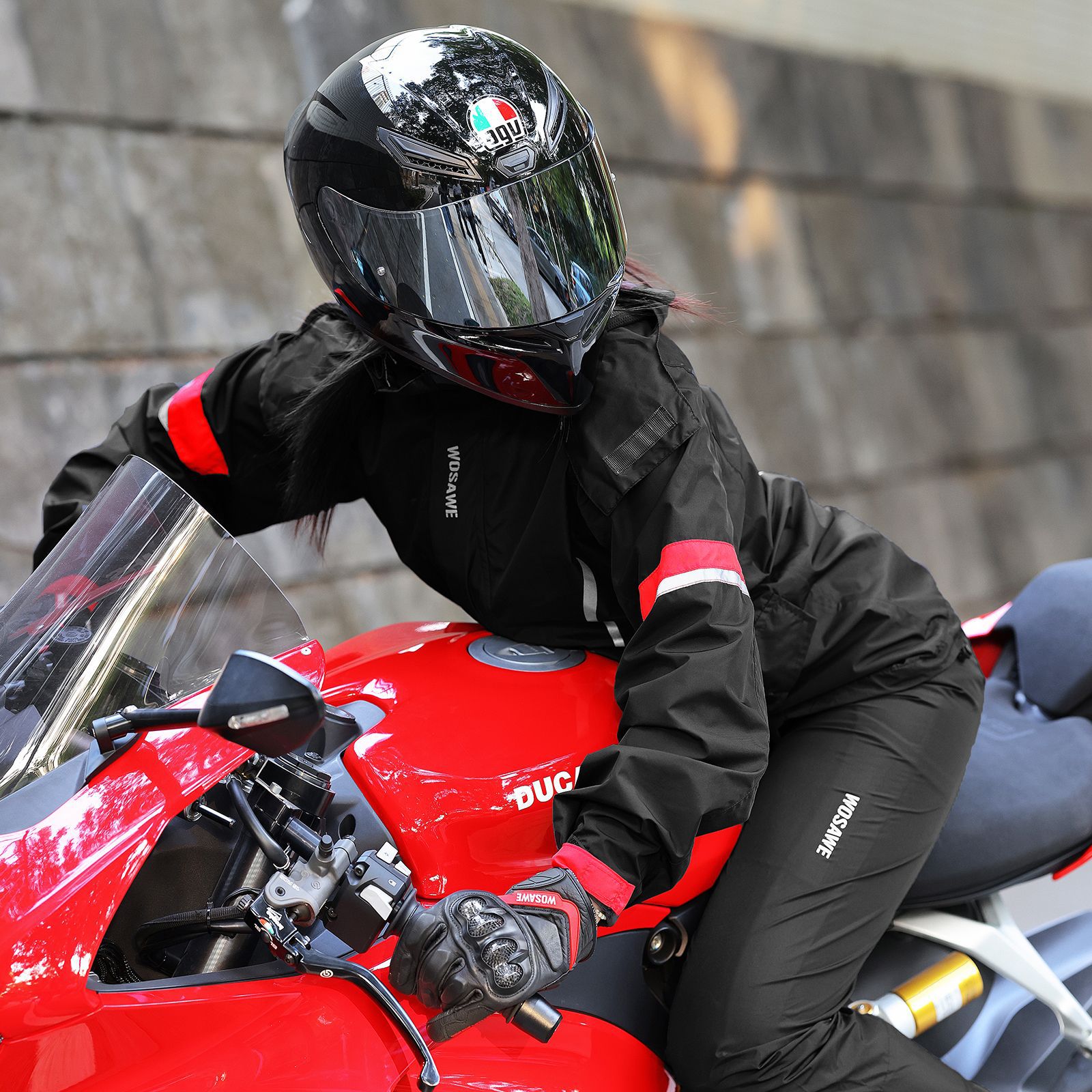 Męski kombinezon przeciwdeszcz – Motorcycle Gear Full Suit recenzja i cena