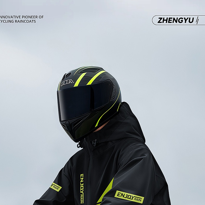 Gruby płaszcz przeciwdeszczowy – Motorcycle Gear Full Suit recenzja i cena
